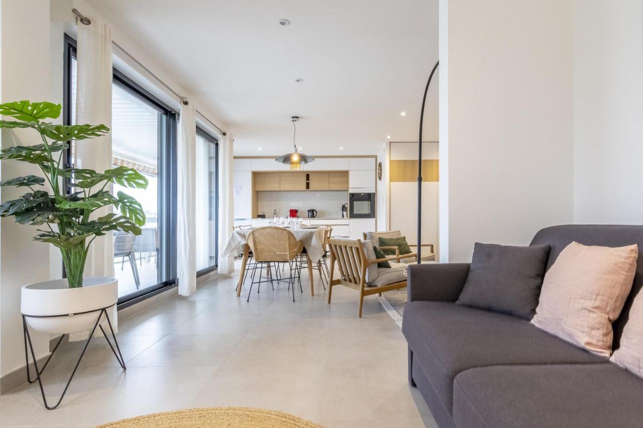 Grand Appartement De Standing Avec Terrasse Vue Port Au Centre De فان المظهر الخارجي الصورة